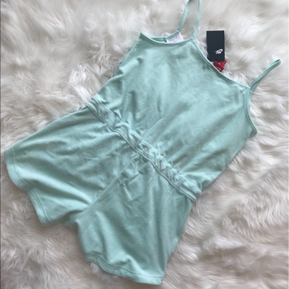 🌸 Nike retro romper 🌸 - Picture 5 of 5